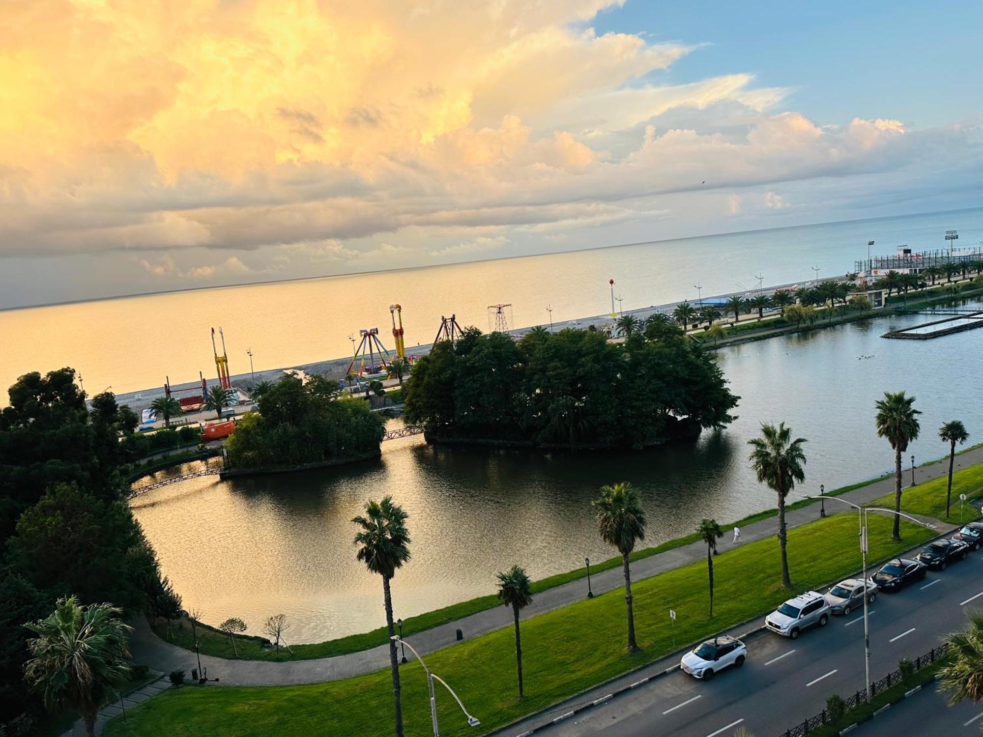 Dream View In Orbi City In Batumi Exteriör bild